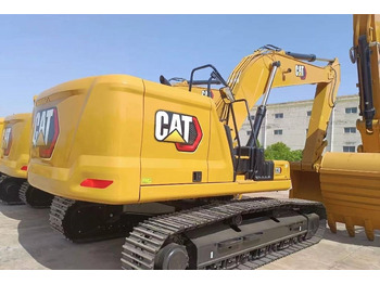 Pelle sur chenille CATERPILLAR 330