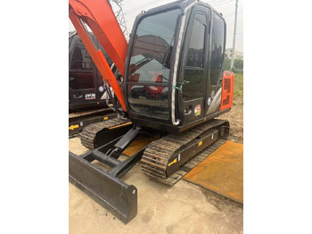 Pelle sur chenille HITACHI ZX60