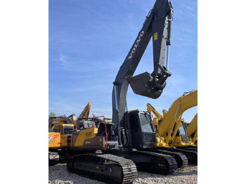 Pelle sur chenille VOLVO EC240