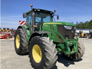 Tracteur agricole JOHN DEERE 6210R