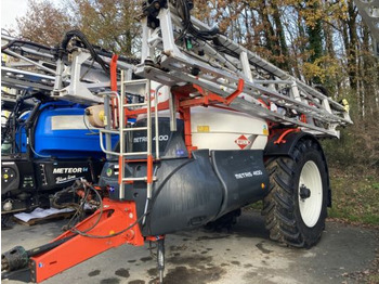 Pulvérisateur traîné KUHN