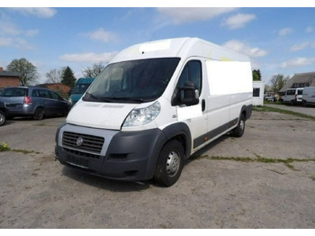 Fourgon utilitaire FIAT Ducato 2.3