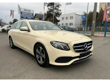 Voiture MERCEDES-BENZ