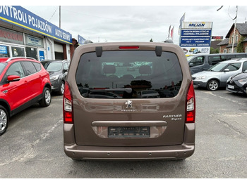 Voiture break Peugeot Partner II Peugeot Partner Tepee 100 Family Model 2013: photos 4 Voiture break Peugeot Partner II Peugeot Partner Tepee 100 Family Model 2013: photos 4