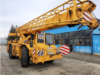 Engins de chantier LIEBHERR LTM 1030