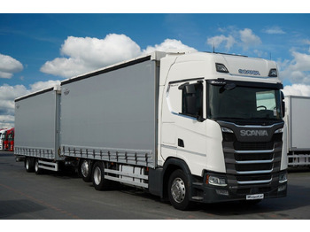 Camion à rideaux coulissants SCANIA S 450