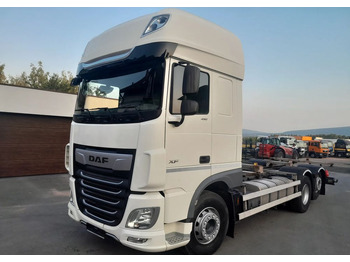 Châssis cabine DAF XF 106 450
