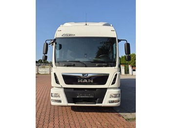 MAN TGL 12.250 / KONTENER / IZOTERMA / WINDA / 2019R / EURO 6 / PEŁEN SERWIS / 6 TON ŁADOWNOŚĆ / SPROWADZONY / ZADBANY / JAK NOWY / KSIĄŻKA SERWISOWA / E6 / 17 PALET - crédit-bail MAN TGL 12.250 / KONTENER / IZOTERMA / WINDA / 2019R / EURO 6 / PEŁEN SERWIS / 6 TON ŁADOWNOŚĆ / SPROWADZONY / ZADBANY / JAK NOWY / KSIĄŻKA SERWISOWA / E6 / 17 PALET: photos 3 MAN TGL 12.250 / KONTENER / IZOTERMA / WINDA / 2019R / EURO 6 / PEŁEN SERWIS / 6 TON ŁADOWNOŚĆ / SPROWADZONY / ZADBANY / JAK NOWY / KSIĄŻKA SERWISOWA / E6 / 17 PALET - crédit-bail MAN TGL 12.250 / KONTENER / IZOTERMA / WINDA / 2019R / EURO 6 / PEŁEN SERWIS / 6 TON ŁADOWNOŚĆ / SPROWADZONY / ZADBANY / JAK NOWY / KSIĄŻKA SERWISOWA / E6 / 17 PALET: photos 3