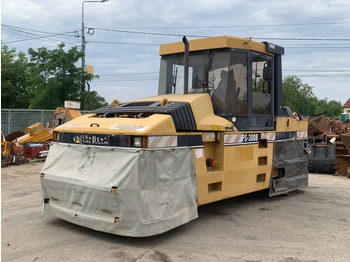 Compacteur à pneus CATERPILLAR PS300B
