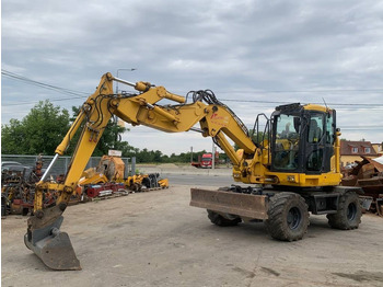 Pelle sur pneus KOMATSU PW118