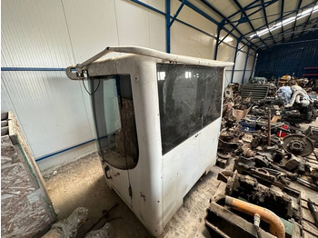 Cabine pour Engins de chantier Liebherr L 550 L576 CABIN: photos 2