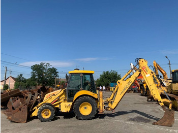 Tractopelle New Holland LB 110-4 PT: photos 2