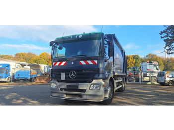 Benne à ordures ménagères MERCEDES-BENZ