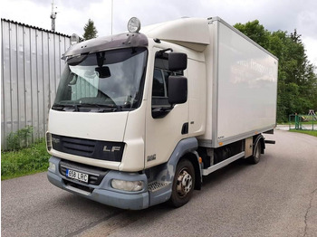 Camion fourgon DAF 45 180