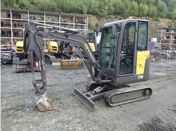 Mini pelle VOLVO EC20D