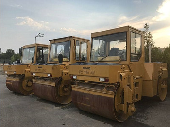 Rouleau compresseur BOMAG