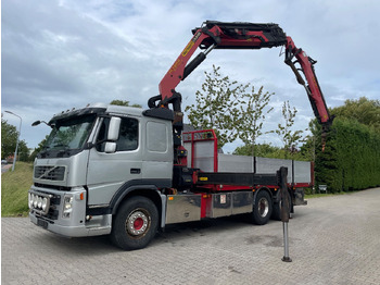 Camion grue VOLVO FM 440
