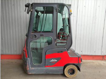Chariot tracteur LINDE P