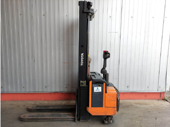 Toyota SLL 16 - crédit-bail Toyota SLL 16: photos 1