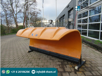 Engin de déneigement