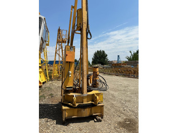 Grue à tour LIEBHERR