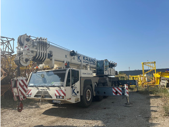 Grue tout-terrain DEMAG