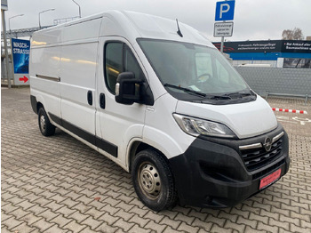 Transport de personnes OPEL