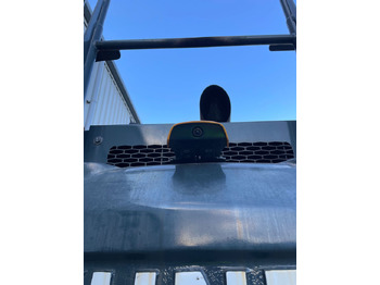 Pelle sur chenille HYUNDAI