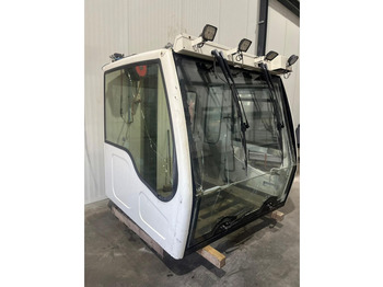 Cabine et intérieur LIEBHERR