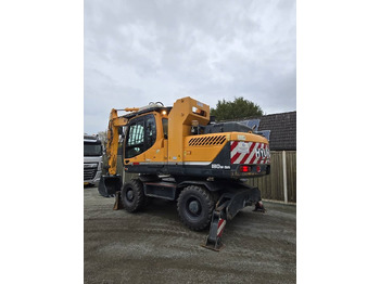 Pelle sur pneus Hyundai R 180W-9A: photos 2 Pelle sur pneus Hyundai R 180W-9A: photos 2