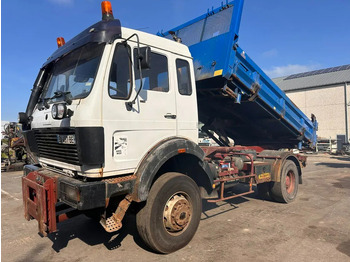 Camion benne MERCEDES-BENZ