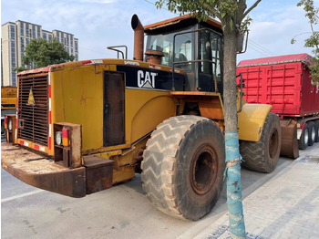 Chargeuse sur pneus CATERPILLAR 966G