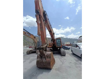 Pelle sur chenille DOOSAN DH225