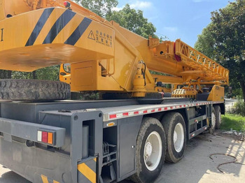 Grue tout-terrain XCMG QY70K-II: photos 2 Grue tout-terrain XCMG QY70K-II: photos 2