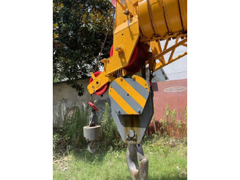 Grue tout-terrain XCMG QY70K-II: photos 3 Grue tout-terrain XCMG QY70K-II: photos 3