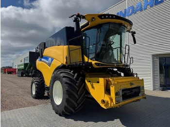 Moissonneuse-batteuse New Holland CR9.90 TIER4: photos 2