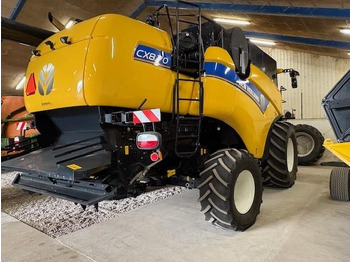Moissonneuse-batteuse NEW HOLLAND CX series