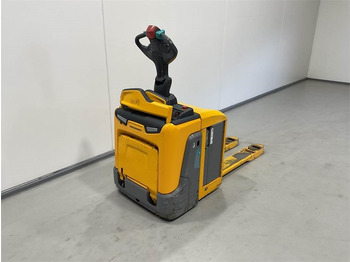 Transpalette Jungheinrich ERE 125: photos 2 Transpalette Jungheinrich ERE 125: photos 2