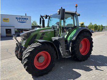 Tracteur agricole FENDT 724 Vario