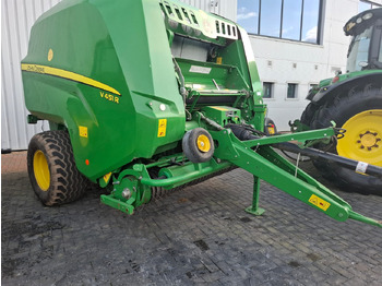 Matériel de fenaison JOHN DEERE