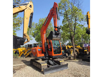 Mini pelle DOOSAN DX75: photos 5