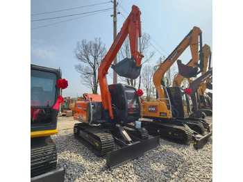 Pelle sur chenille HITACHI ZX200