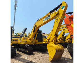 Pelle sur chenille KOMATSU PC200-8