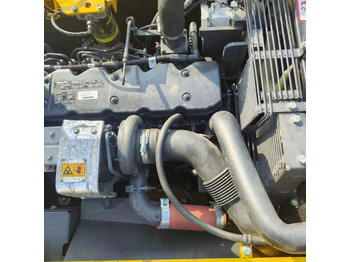 Pelle sur chenille KOMATSU PC200: photos 3