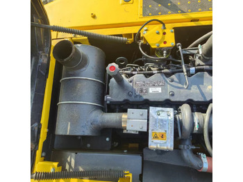 Pelle sur chenille KOMATSU PC200: photos 2