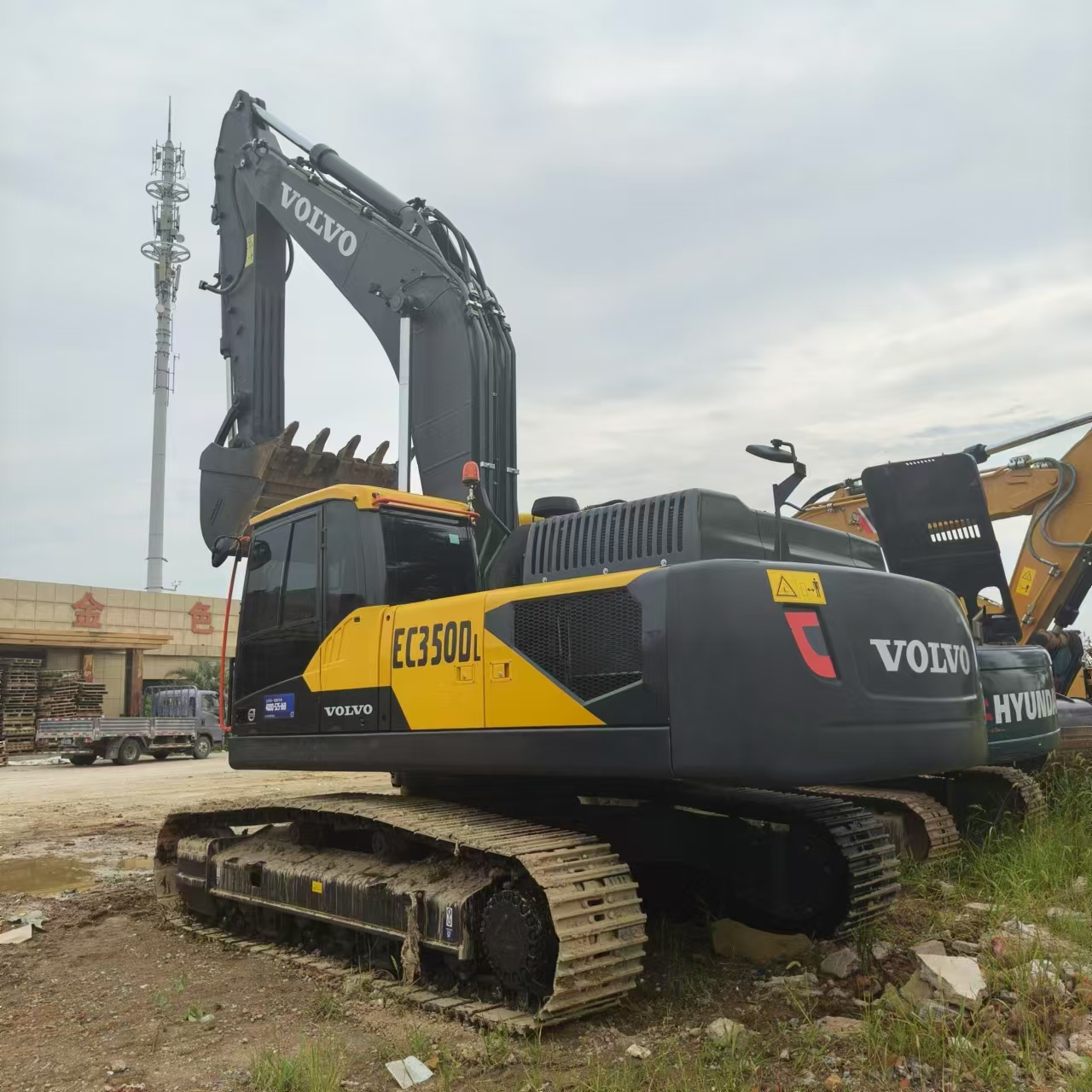 Pelle sur chenille VOLVO EC350DL: photos 2