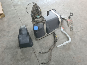 AdBlue réservoir VOLVO ZBIORNIK POMPA WIĄZKA ADBLUE KOMPLET RENAULT GAMA T VOLVO FH 4 FM 4: photos 3