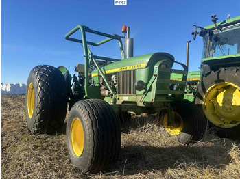 Tracteur agricole JOHN DEERE 1020