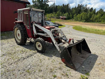 Tracteur agricole INTERNATIONAL