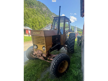 Tracteur agricole VALMET
